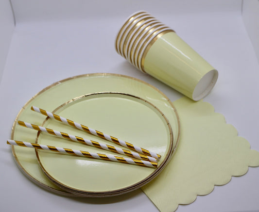 Pale Yellow Paper Plates - Set of 8