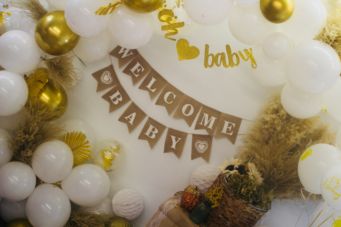 Welcome Baby Party Box